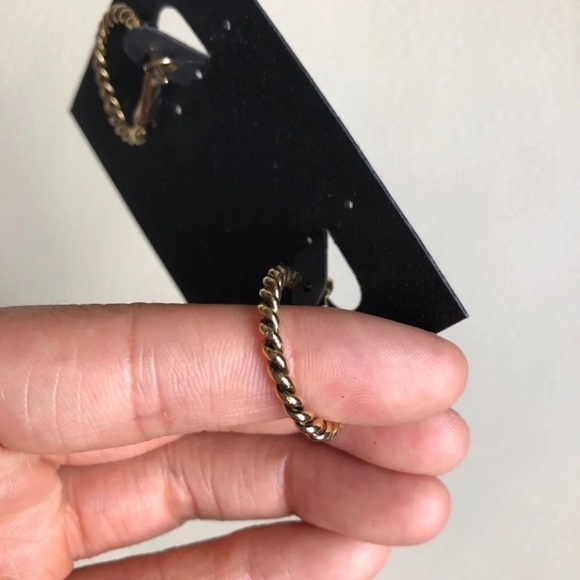 Cookie Lee Earrings - Picture 2 of 2